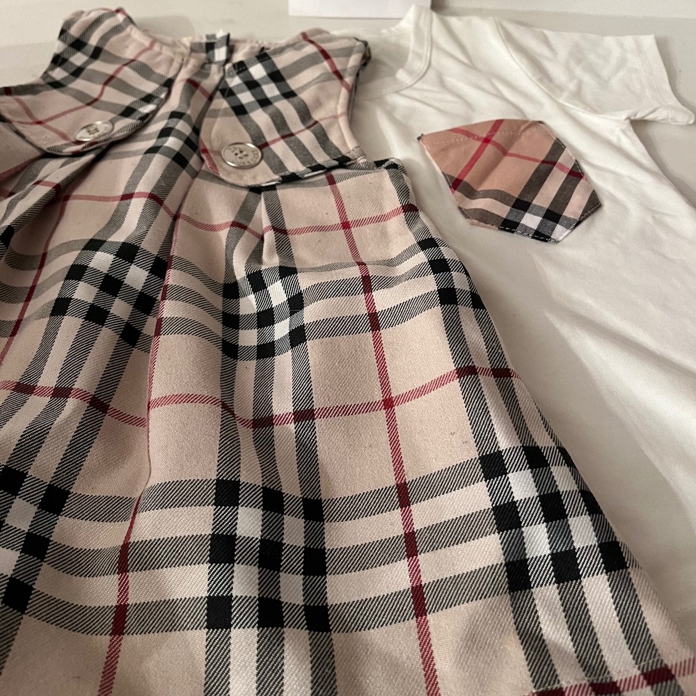 Burberry Baby dress, Burberry baby, Burberry Button Dress, Burberry Girls Dress